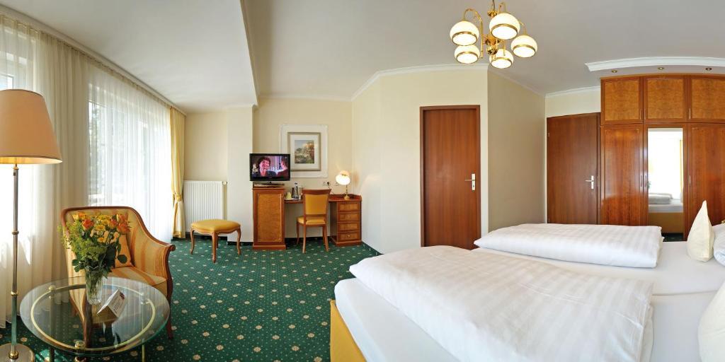 Hotel Sacher-Stoiber Bad Fussing Room photo